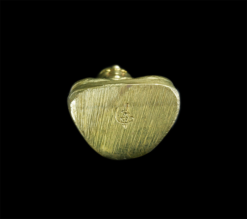 koe (344)p.jpg - รูปหล่อหลวงพ่อเงิน บางคลาน วัดนครชุม อ.เมือง จ.พิจิตร ปี2558 เนื้อทองผสม พระสวย พร้อมกล่องเดิม | https://kamulet.in.th